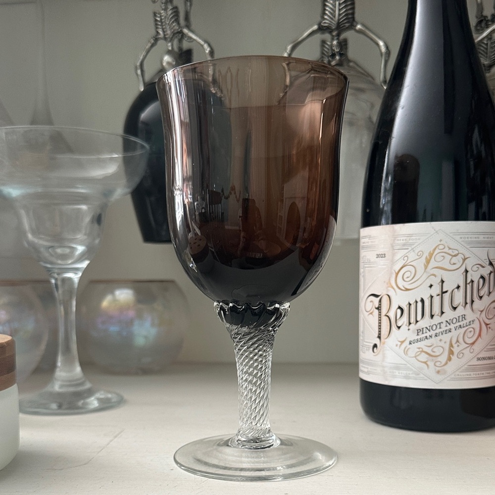 Elegant Brown Wine Glass- set of 4, never used